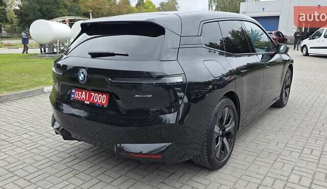 Черный БМВ iX, объемом двигателя 0 л и пробегом 98 тыс. км за 58800 $, фото 26 на Automoto.ua