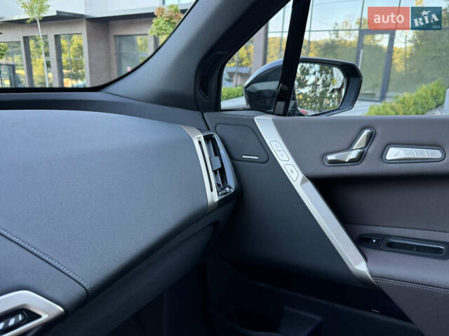 Черный БМВ iX, объемом двигателя 0 л и пробегом 72 тыс. км за 48500 $, фото 76 на Automoto.ua