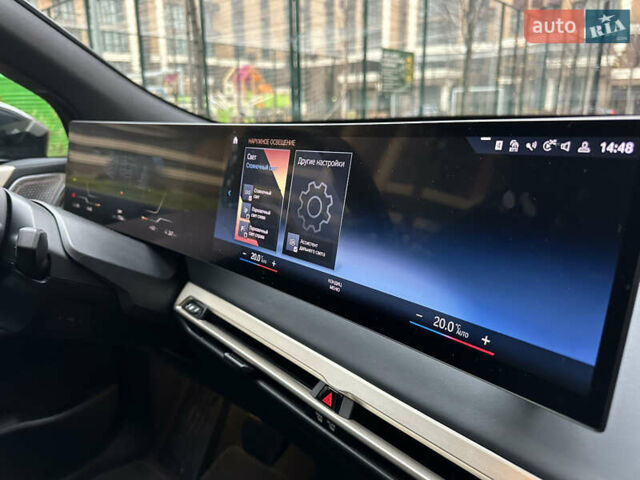 Чорний БМВ iX, об'ємом двигуна 0 л та пробігом 77 тис. км за 75900 $, фото 26 на Automoto.ua