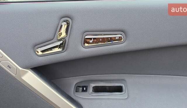 Черный БМВ iX, объемом двигателя 0 л и пробегом 98 тыс. км за 58800 $, фото 103 на Automoto.ua