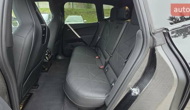 Черный БМВ iX, объемом двигателя 0 л и пробегом 98 тыс. км за 58800 $, фото 93 на Automoto.ua