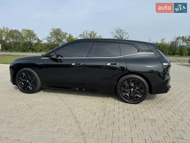 Черный БМВ iX, объемом двигателя 0 л и пробегом 6 тыс. км за 92000 $, фото 19 на Automoto.ua