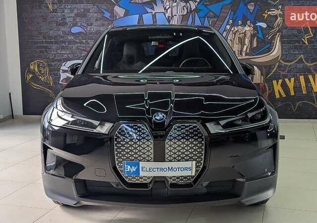 Чорний БМВ iX, об'ємом двигуна 0 л та пробігом 23 тис. км за 62399 $, фото 17 на Automoto.ua