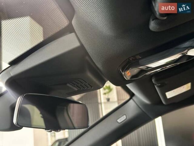 Черный БМВ iX, объемом двигателя 0 л и пробегом 62 тыс. км за 60390 $, фото 32 на Automoto.ua