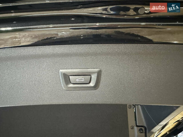 Чорний БМВ iX, об'ємом двигуна 0 л та пробігом 1 тис. км за 94900 $, фото 48 на Automoto.ua