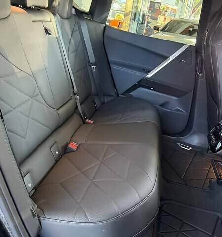 Черный БМВ iX, объемом двигателя 0 л и пробегом 1 тыс. км за 69000 $, фото 22 на Automoto.ua