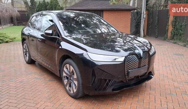 Чорний БМВ iX, об'ємом двигуна 0 л та пробігом 39 тис. км за 57000 $, фото 33 на Automoto.ua