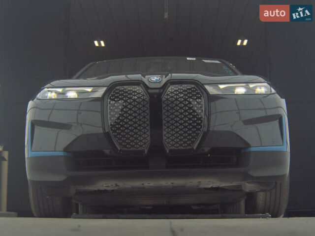 Чорний БМВ iX, об'ємом двигуна 0 л та пробігом 23 тис. км за 69990 $, фото 4 на Automoto.ua