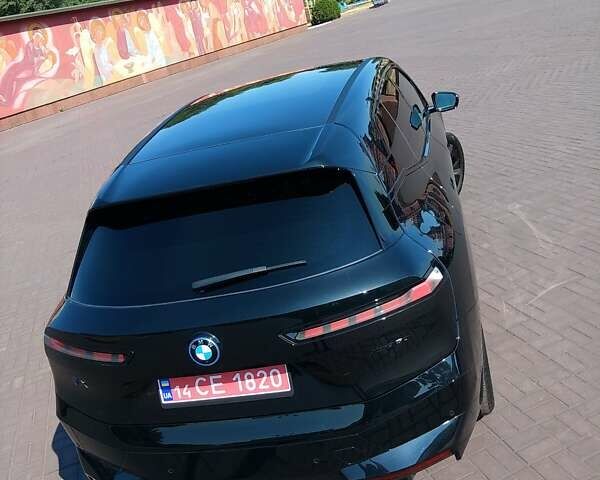 Черный БМВ iX, объемом двигателя 0 л и пробегом 9 тыс. км за 60999 $, фото 35 на Automoto.ua