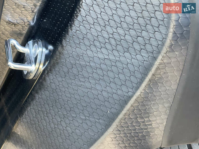 Черный БМВ iX, объемом двигателя 0 л и пробегом 1 тыс. км за 56900 $, фото 77 на Automoto.ua