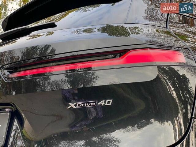 Чорний БМВ iX, об'ємом двигуна 0 л та пробігом 19 тис. км за 59999 $, фото 14 на Automoto.ua