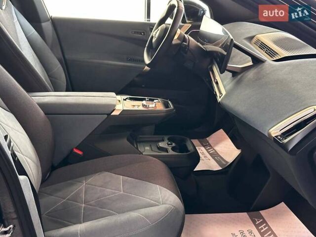 Чорний БМВ iX, об'ємом двигуна 0 л та пробігом 10 тис. км за 81469 $, фото 42 на Automoto.ua