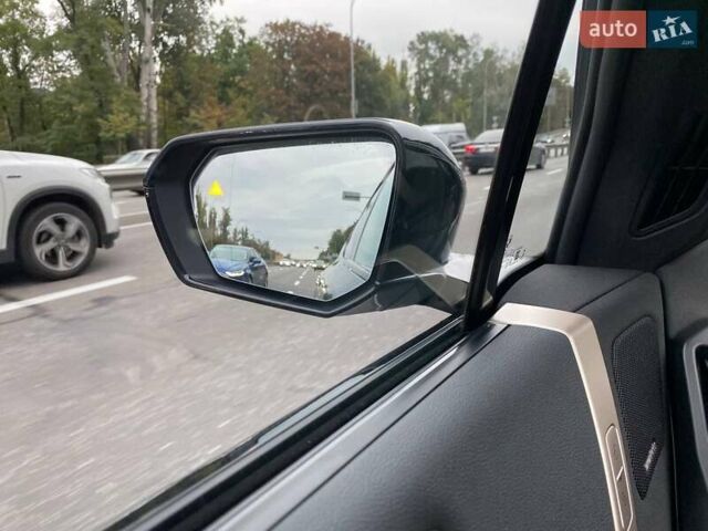 Чорний БМВ iX, об'ємом двигуна 0 л та пробігом 19 тис. км за 59999 $, фото 35 на Automoto.ua