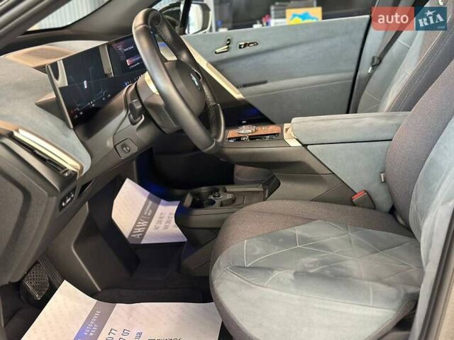 Чорний БМВ iX, об'ємом двигуна 0 л та пробігом 10 тис. км за 81469 $, фото 15 на Automoto.ua