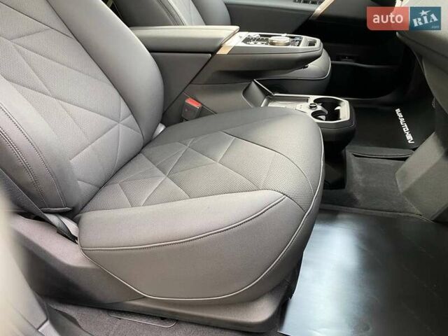 Чорний БМВ iX, об'ємом двигуна 0 л та пробігом 19 тис. км за 59999 $, фото 31 на Automoto.ua