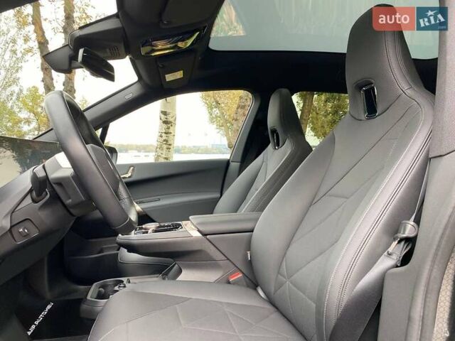 Чорний БМВ iX, об'ємом двигуна 0 л та пробігом 19 тис. км за 59999 $, фото 20 на Automoto.ua