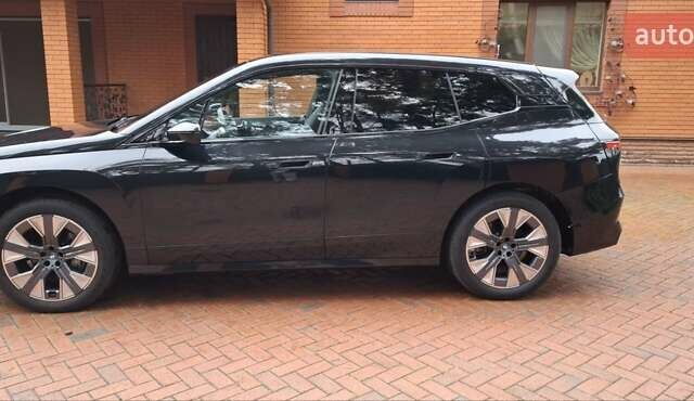 Чорний БМВ iX, об'ємом двигуна 0 л та пробігом 39 тис. км за 57000 $, фото 24 на Automoto.ua