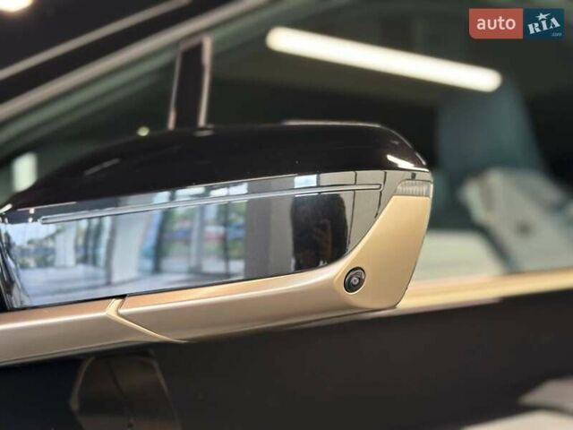 Черный БМВ iX, объемом двигателя 0 л и пробегом 10 тыс. км за 82080 $, фото 11 на Automoto.ua