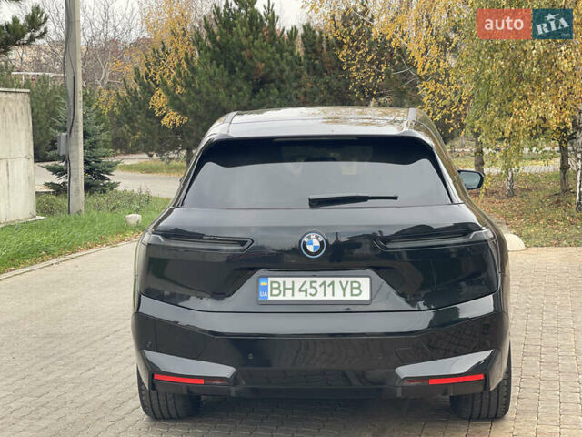 Черный БМВ iX, объемом двигателя 0 л и пробегом 1 тыс. км за 58000 $, фото 7 на Automoto.ua