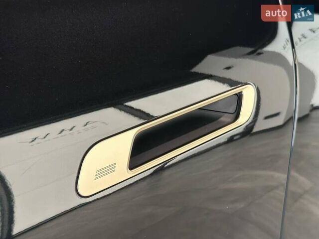 Чорний БМВ iX, об'ємом двигуна 0 л та пробігом 10 тис. км за 81469 $, фото 12 на Automoto.ua