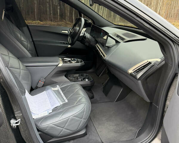Чорний БМВ iX, об'ємом двигуна 0 л та пробігом 43 тис. км за 49500 $, фото 16 на Automoto.ua