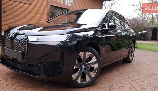 Чорний БМВ iX, об'ємом двигуна 0 л та пробігом 39 тис. км за 57000 $, фото 38 на Automoto.ua