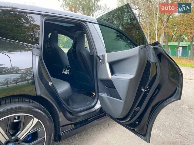 Чорний БМВ iX, об'ємом двигуна 0 л та пробігом 19 тис. км за 59999 $, фото 26 на Automoto.ua
