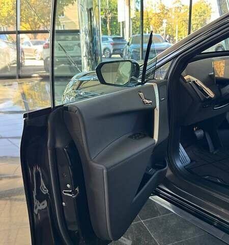 Черный БМВ iX, объемом двигателя 0 л и пробегом 1 тыс. км за 69000 $, фото 14 на Automoto.ua