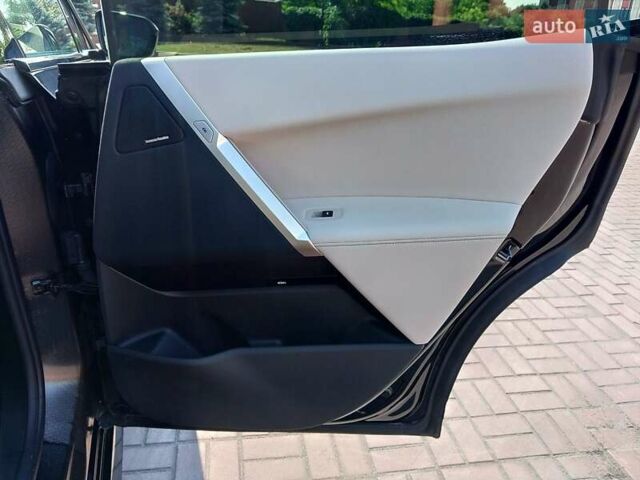 Черный БМВ iX, объемом двигателя 0 л и пробегом 9 тыс. км за 60999 $, фото 14 на Automoto.ua