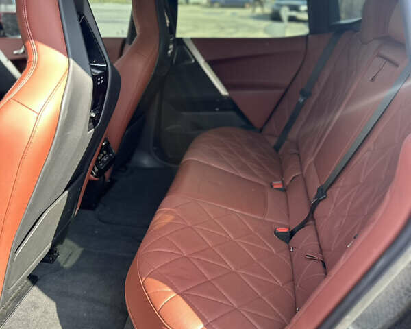 Красный БМВ iX, объемом двигателя 0 л и пробегом 103 тыс. км за 49900 $, фото 22 на Automoto.ua