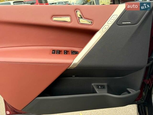 Красный БМВ iX, объемом двигателя 0 л и пробегом 19 тыс. км за 73300 $, фото 14 на Automoto.ua