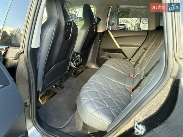 Красный БМВ iX, объемом двигателя 0 л и пробегом 130 тыс. км за 53900 $, фото 20 на Automoto.ua