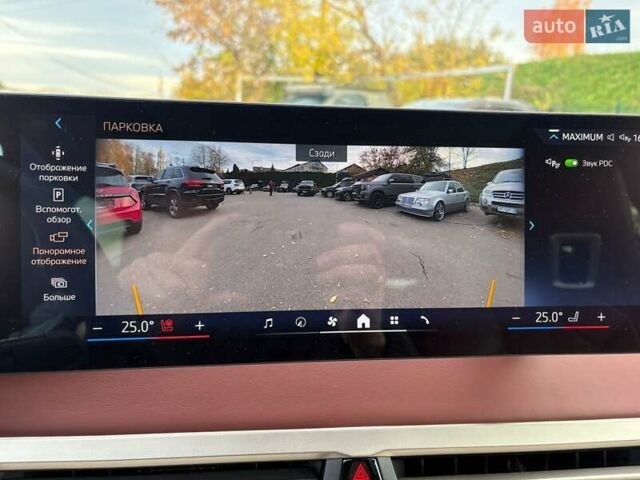 Красный БМВ iX, объемом двигателя 0 л и пробегом 19 тыс. км за 73300 $, фото 23 на Automoto.ua