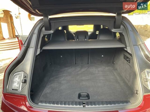 Красный БМВ iX, объемом двигателя 0 л и пробегом 21 тыс. км за 69999 $, фото 24 на Automoto.ua