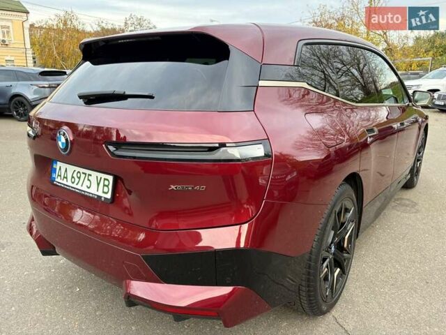 Красный БМВ iX, объемом двигателя 0 л и пробегом 19 тыс. км за 73300 $, фото 8 на Automoto.ua