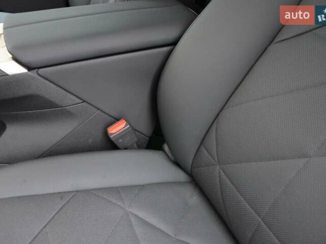 Червоний БМВ iX, об'ємом двигуна 0 л та пробігом 2 тис. км за 80001 $, фото 7 на Automoto.ua