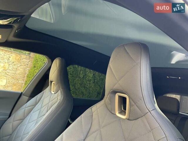 Красный БМВ iX, объемом двигателя 0 л и пробегом 21 тыс. км за 69999 $, фото 20 на Automoto.ua