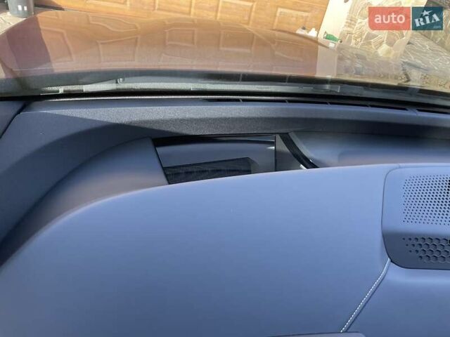 Красный БМВ iX, объемом двигателя 0 л и пробегом 21 тыс. км за 69999 $, фото 17 на Automoto.ua