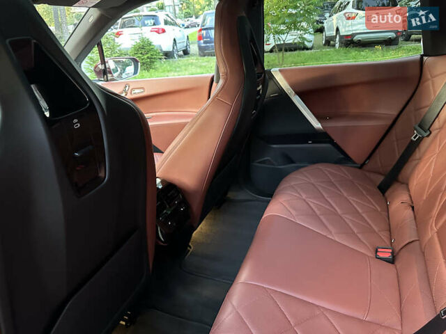 Красный БМВ iX, объемом двигателя 0 л и пробегом 34 тыс. км за 66800 $, фото 28 на Automoto.ua