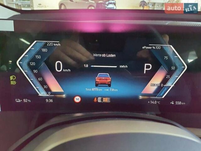 Красный БМВ iX, объемом двигателя 0 л и пробегом 8 тыс. км за 73000 $, фото 3 на Automoto.ua