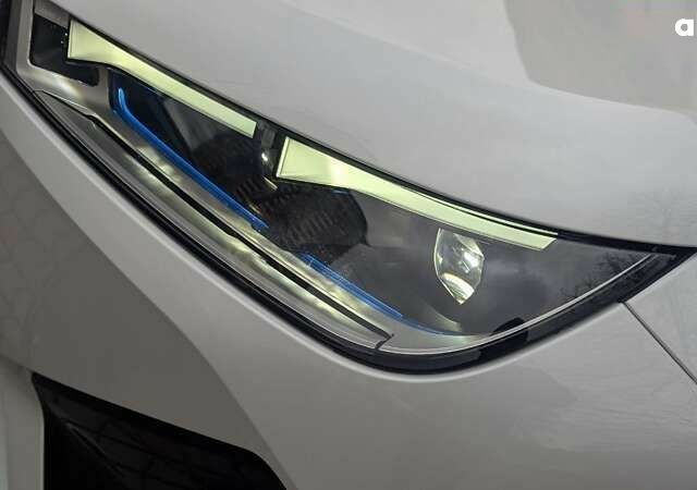 БМВ iX, объемом двигателя 4.25 л и пробегом 3 тыс. км за 72999 $, фото 11 на Automoto.ua