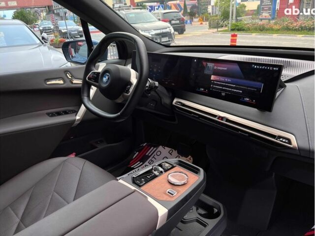БМВ iX, объемом двигателя 0 л и пробегом 25 тыс. км за 79900 $, фото 11 на Automoto.ua