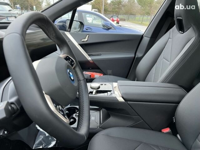 БМВ iX, об'ємом двигуна 0 л та пробігом 6 тис. км за 74120 $, фото 7 на Automoto.ua