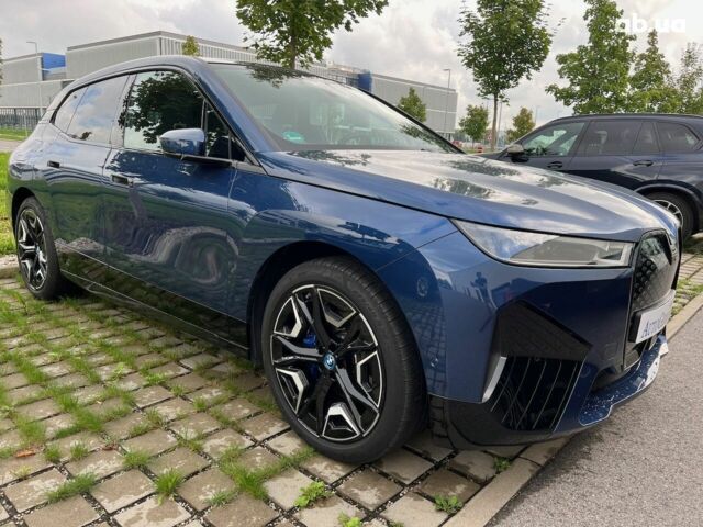 БМВ iX, объемом двигателя 0 л и пробегом 2 тыс. км за 124526 $, фото 28 на Automoto.ua