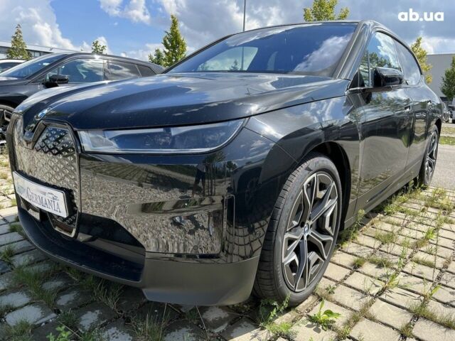 БМВ iX, объемом двигателя 0 л и пробегом 2 тыс. км за 118353 $, фото 21 на Automoto.ua