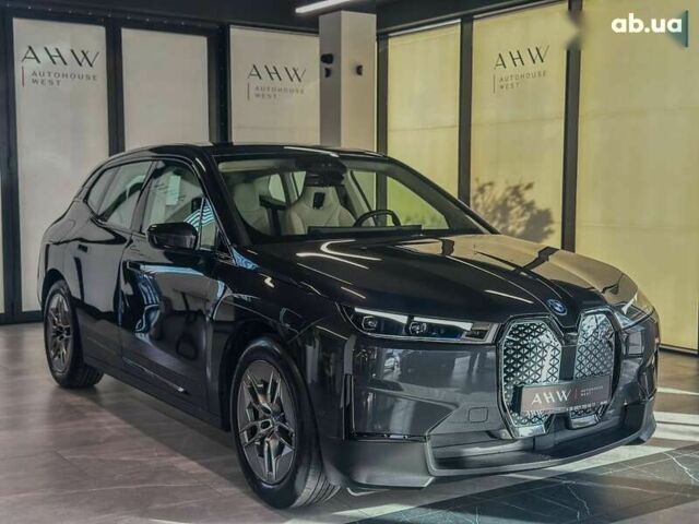 БМВ iX, объемом двигателя 0 л и пробегом 56 тыс. км за 46900 $, фото 5 на Automoto.ua