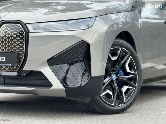 БМВ iX, объемом двигателя 0 л и пробегом 3 тыс. км за 69950 $, фото 17 на Automoto.ua