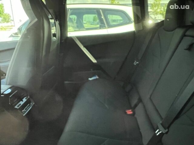 БМВ iX, объемом двигателя 0 л и пробегом 2 тыс. км за 118353 $, фото 9 на Automoto.ua