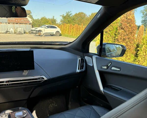 БМВ iX, об'ємом двигуна 0 л та пробігом 50 тис. км за 30000 $, фото 10 на Automoto.ua