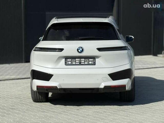 БМВ iX, об'ємом двигуна 0 л та пробігом 89 тис. км за 65900 $, фото 4 на Automoto.ua
